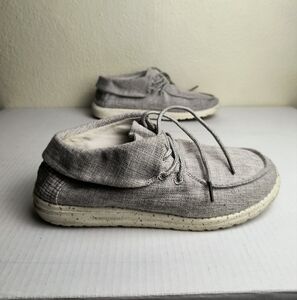 Hey Dude Britt Woven Light Grey Women's Loafers Size 9